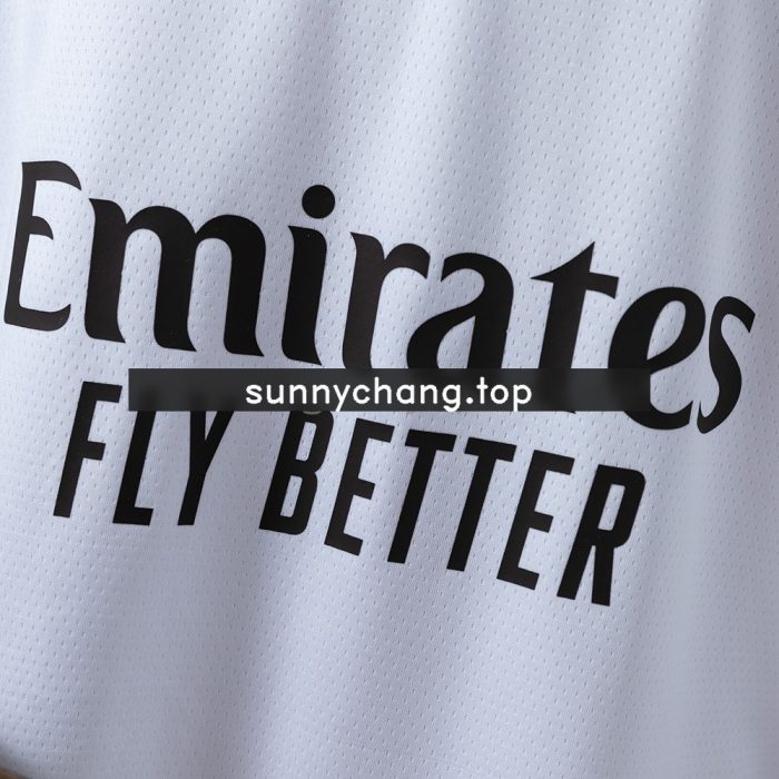 Real Madrid 25/26 Home Basketball Jersey - 图片 4