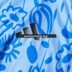 Real Madrid Reversible Jacket Windbreaker - Beige & Blue - 图片 7