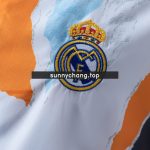 Real Madrid 25/26 Windbreaker - 图片 6