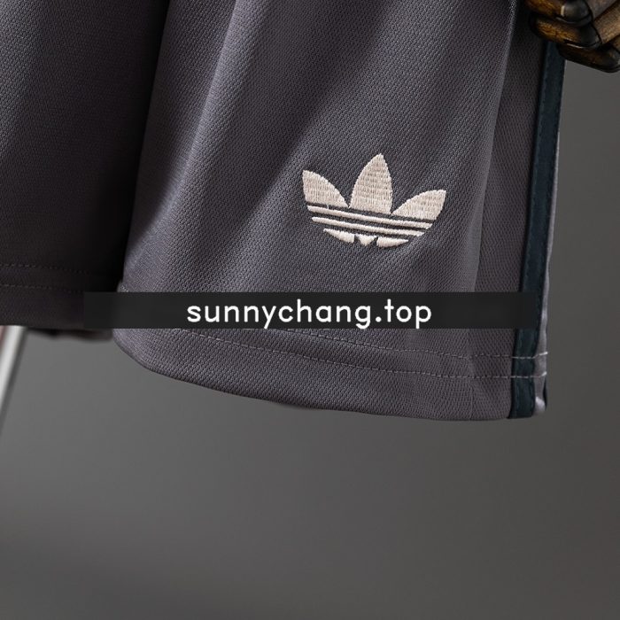 Real Madrid 24/25 Third Away Kids Jersey - 图片 2