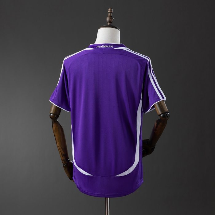 Real Madrid 06/07 Third Away Retro Shirt - 图片 8