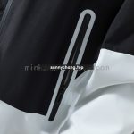 Real Betis Windbreaker - Black & White - 图片 5