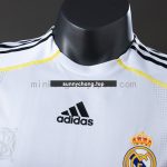 Real Madrid 09/10 Home Player Version Retro Jersey - 图片 8