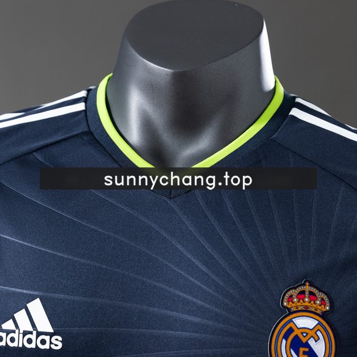 Real Madrid 2010/11 Away Retro Player Version Jersey - 图片 7