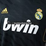 Real Madrid 11/12 Away Retro Long Sleeve Jersey - 图片 5