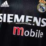 Real Madrid 2004/2005 Third Away Long Sleeve Retro Jersey - 图片 5