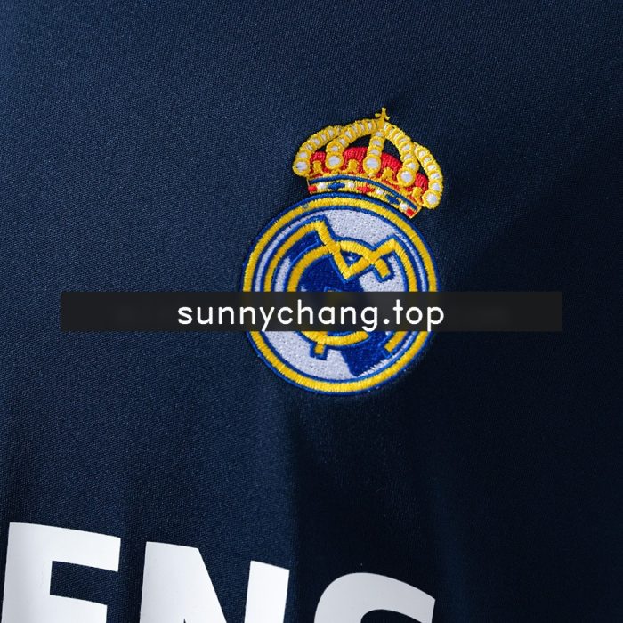 Real Madrid 2004-2005 Away Retro Shirt - 图片 4