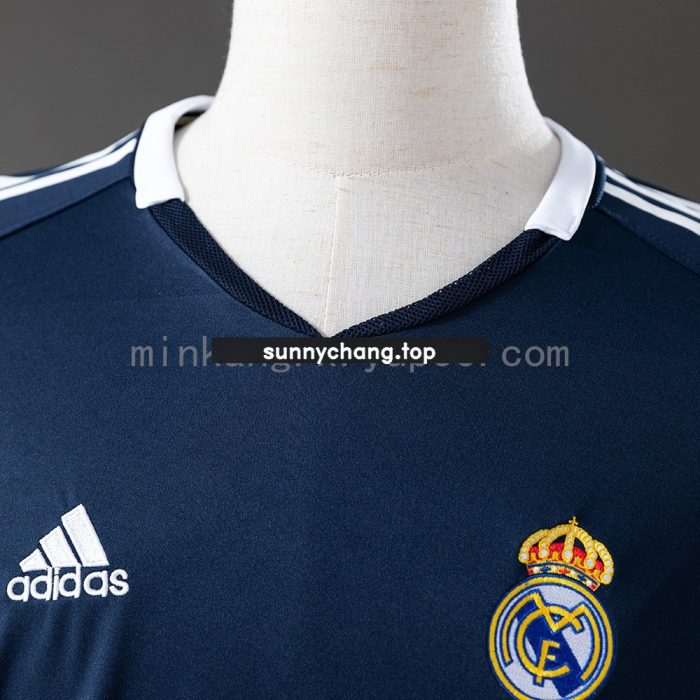 Real Madrid 2004-2005 Away Retro Shirt - 图片 6