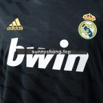 Real Madrid 2011-2012 Away Retro Shirt - 图片 5