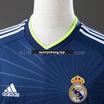 Real Madrid 10/11 Away Retro Jersey - 图片 7