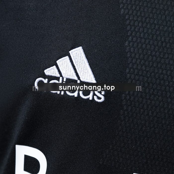 Real Madrid 2001/02 Away Retro Shirt - 图片 3