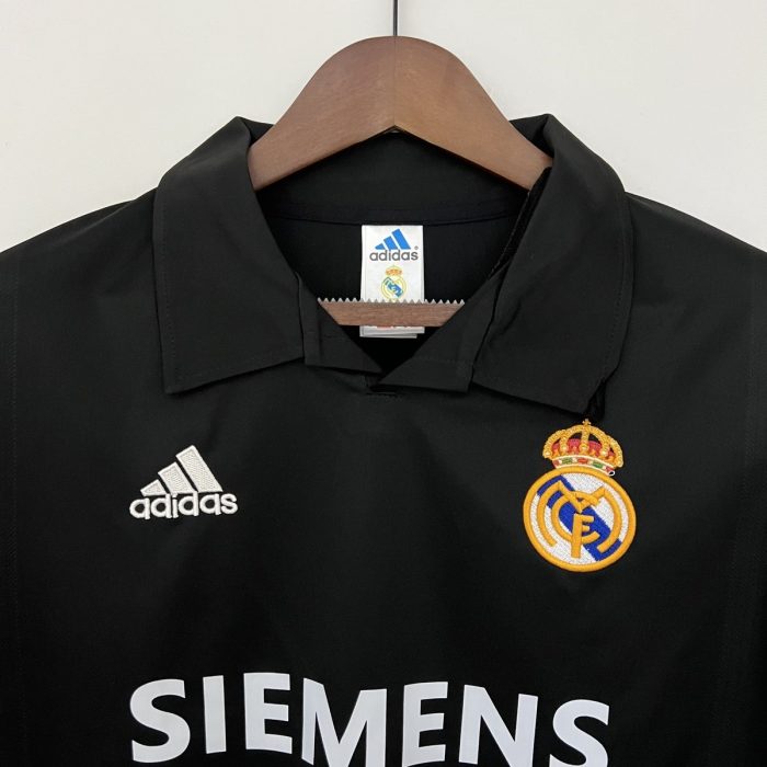 Real Madrid 2002/2003 Away Retro Shirt - 图片 6