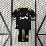 Real Madrid 2011/12 Away Kids Jersey