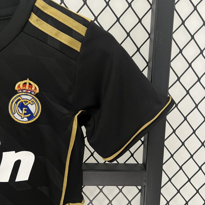 Real Madrid 2011/12 Away Kids Jersey - 图片 4