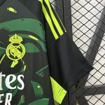 24/25 Real Madrid Green and Black Special Edition Jersey - 图片 4