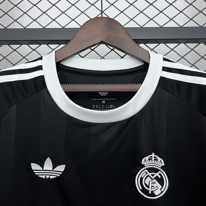 Real Madrid 25/26 Special Edition - 图片 2