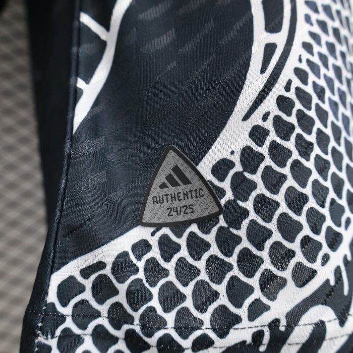 24/25 Real Madrid Players Special Edition - 图片 3