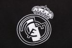 Real Madrid 22-23 Black with Purple Side Short Sleeve Training Suit - 图片 5