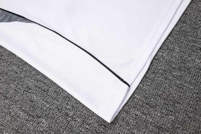 Real Madrid White Half-Zip Jacket - 图片 4