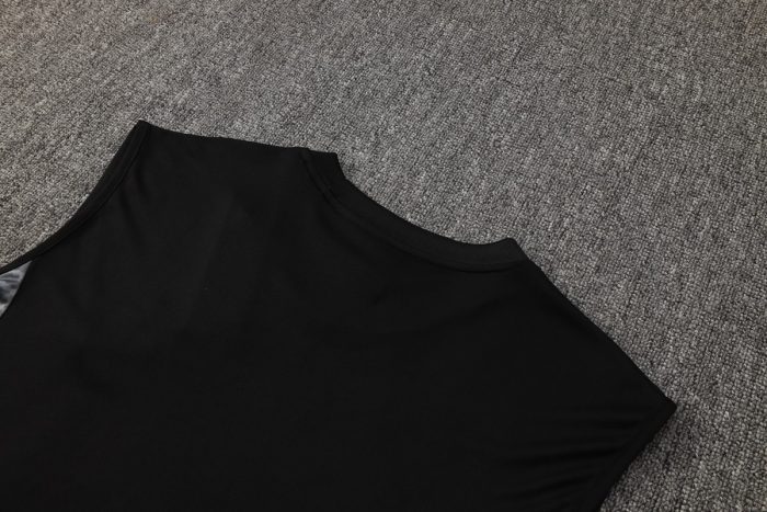 Real Madrid Black Vest - 图片 5