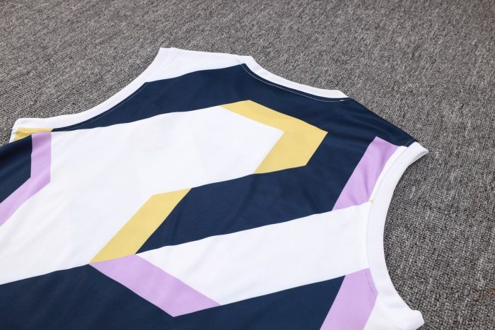 Real Madrid 23/24 Splatter White Vest - 图片 5
