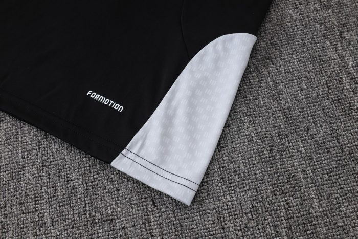 Real Madrid Black Half-Zip Jacket - 图片 5