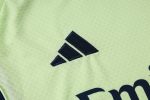 Real Madrid Light Green Short Sleeve Training Suit - 图片 6
