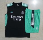 Real Madrid 22/23 Black Vest with Green Trim - 图片 9