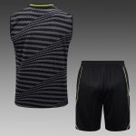 Real Madrid 23/24 Black Full Body Spray Ink Vest - 图片 2