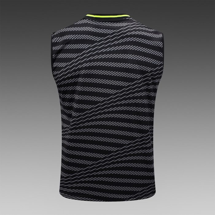 Real Madrid 23/24 Black Full Body Spray Ink Vest - 图片 3