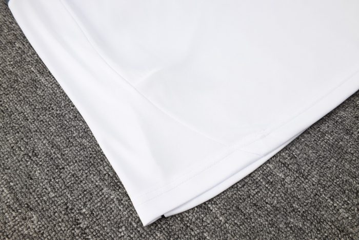 Real Madrid White Vest - 图片 3