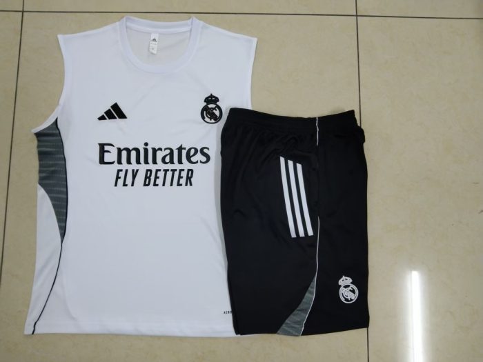Real Madrid White Vest - 图片 9