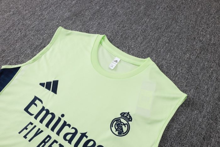Real Madrid Light Green Vest - 图片 6