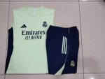 Real Madrid Light Green Vest - 图片 9