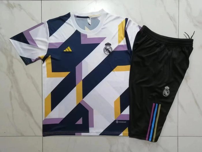Real Madrid 23-24 White Short Sleeve Training Suit - 图片 9