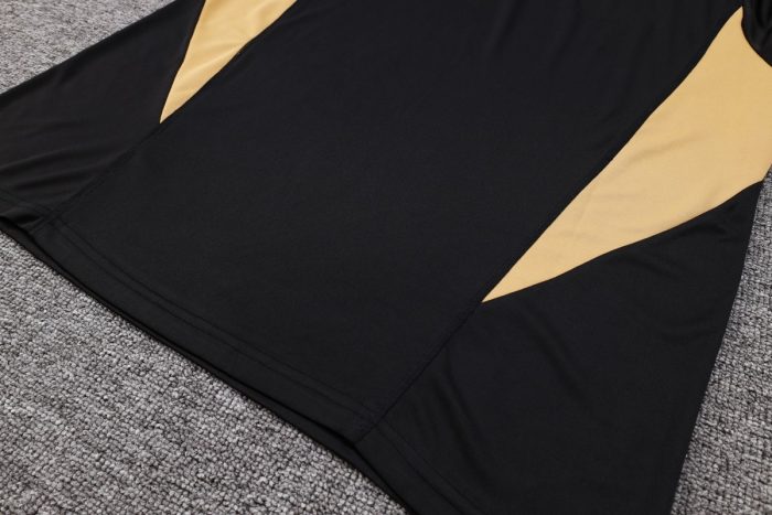 Real Madrid 23-24 Black Short Sleeve Training Suit - 图片 6