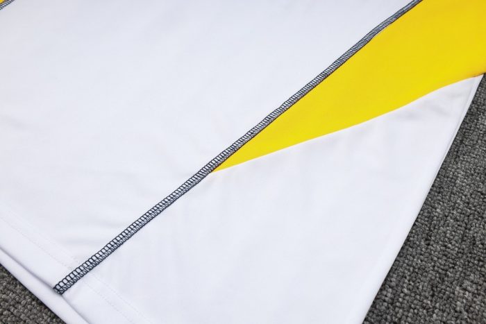 Real Madrid 23-24 White Short Sleeve Training Suit with Pants - 图片 3