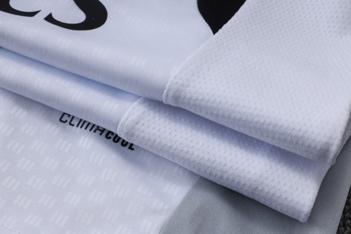 Real Madrid White Vest - 图片 3