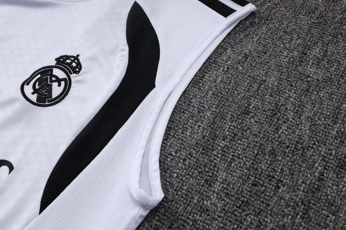 Real Madrid White Vest - 图片 6