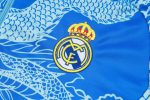 Real Madrid 24-25 Half-Zip Jacket Light Blue (Spray Ink Dragon) - 图片 6