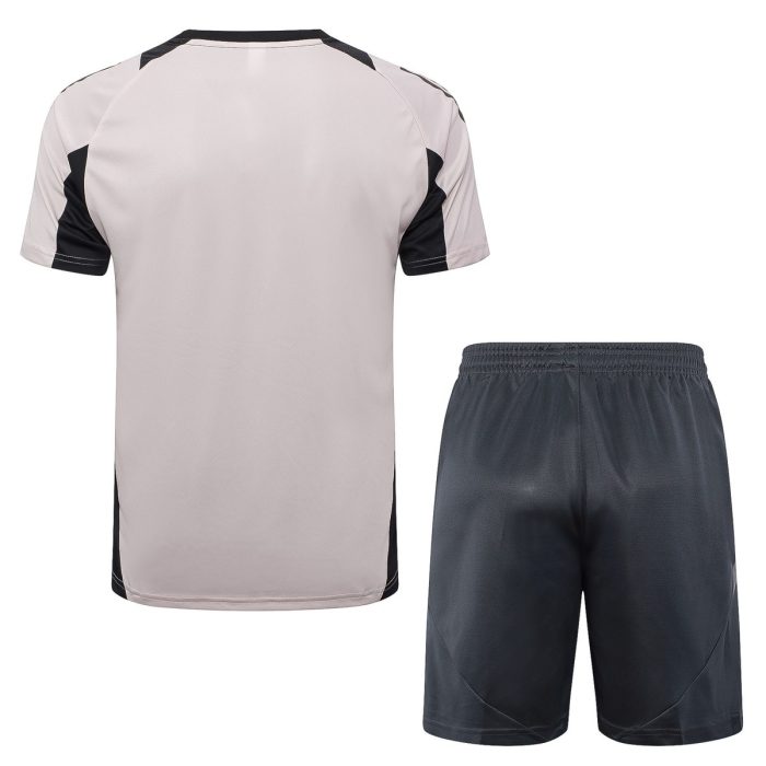 Real Madrid 24-25 Light Pink Short Sleeve Training Shirt - 图片 7