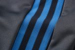 Real Madrid 21/22 Long Zip Jacket Dark Grey with Blue Trim - 图片 5