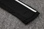 Real Madrid 23-24 Half Zip Jacket Black with White Trim - 图片 5