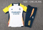Real Madrid 24-25 White Short Sleeve Training Set with 3/4 Pants - 图片 2