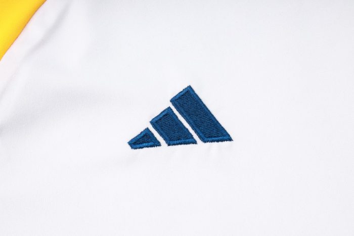 Real Madrid 24-25 White Short Sleeve Training Set with 3/4 Pants - 图片 6