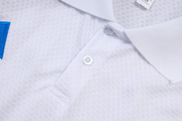 Real Madrid White Polo Shirt with Blue Trim - 图片 6