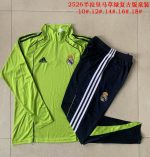 Real Madrid Retro Edition Kids' Half-Zip Jacket in Grass Green - 图片 3