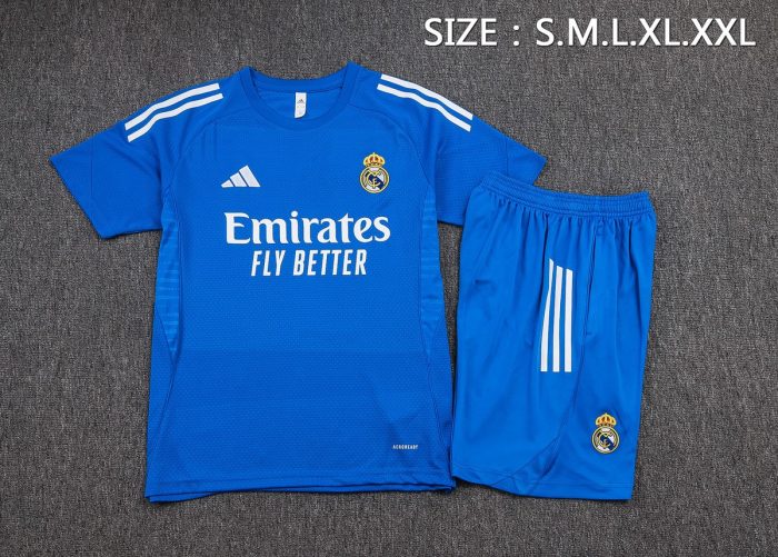 Real Madrid Short Sleeve Training Suit in Lake Blue with White Trim - 图片 2