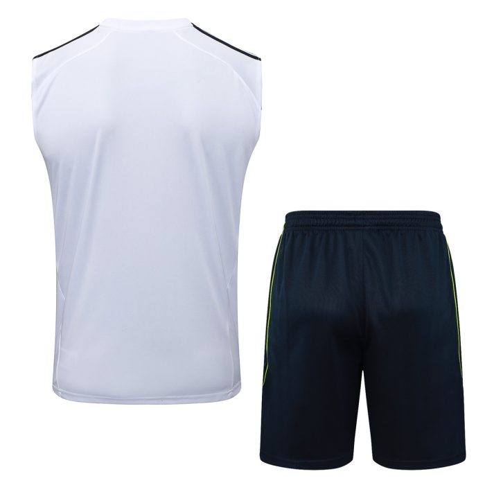 Real Madrid White Vest with Green Trim - 图片 7