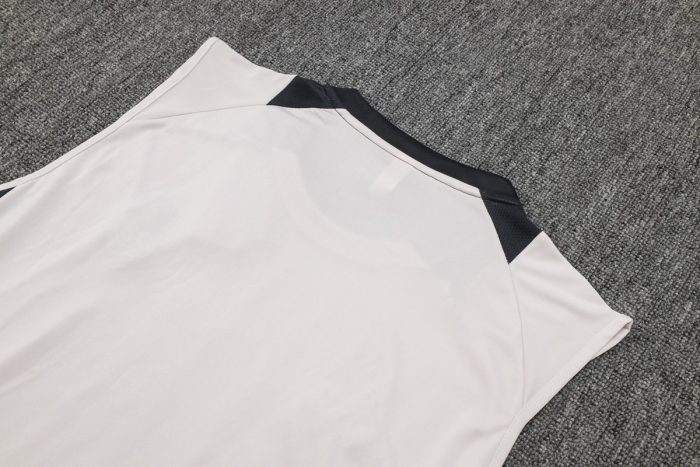 Real Madrid 24-25 Vest Light Pink - 图片 5